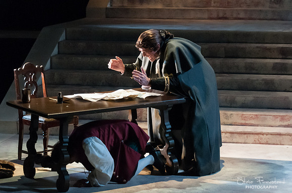 Amadeus-1572