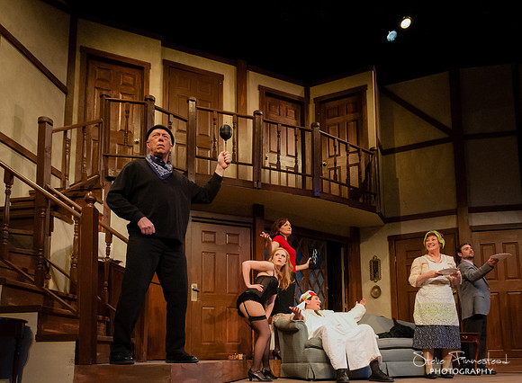 Noises Off-2211